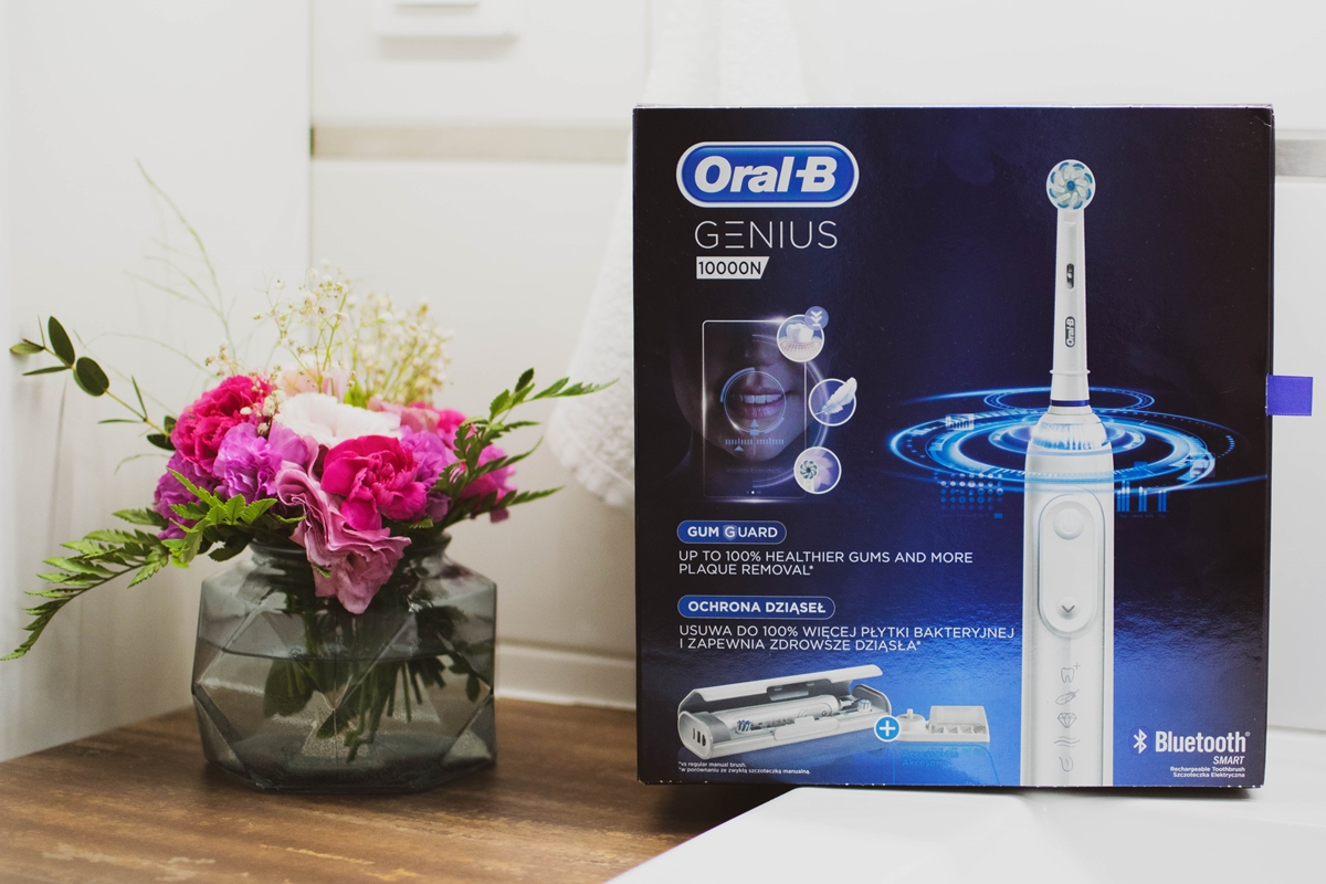 szczoteczka elektryczna Oral-B Genius 10000N